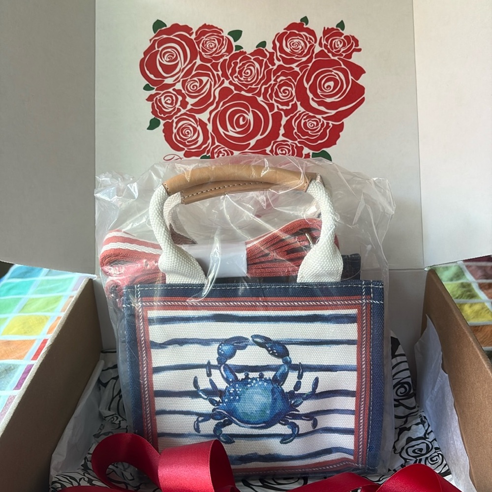 🦀🏖️🦀 BRIGHTON AHOY MATEY MINI TOTE 🦀🏖️🦀  NWT 🦀🏖️🦀 - Picture 3 of 16